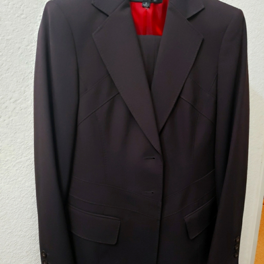 Anne Klein Two Piece Suit